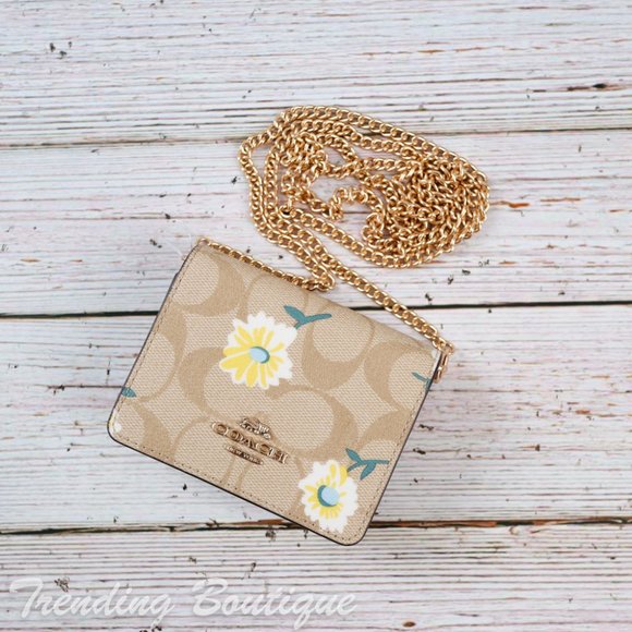 Coach Bags Nwt Coach Mini Wallet Crossbody With Daisy Poshmark